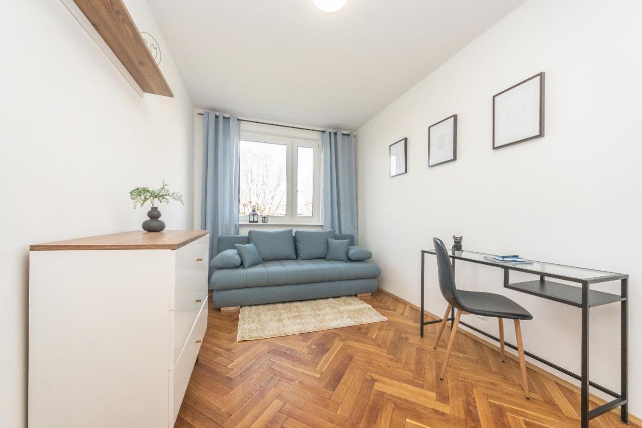 Glow Apartments, Apartament Kolobrzeska Gdansk Ngoại thất bức ảnh