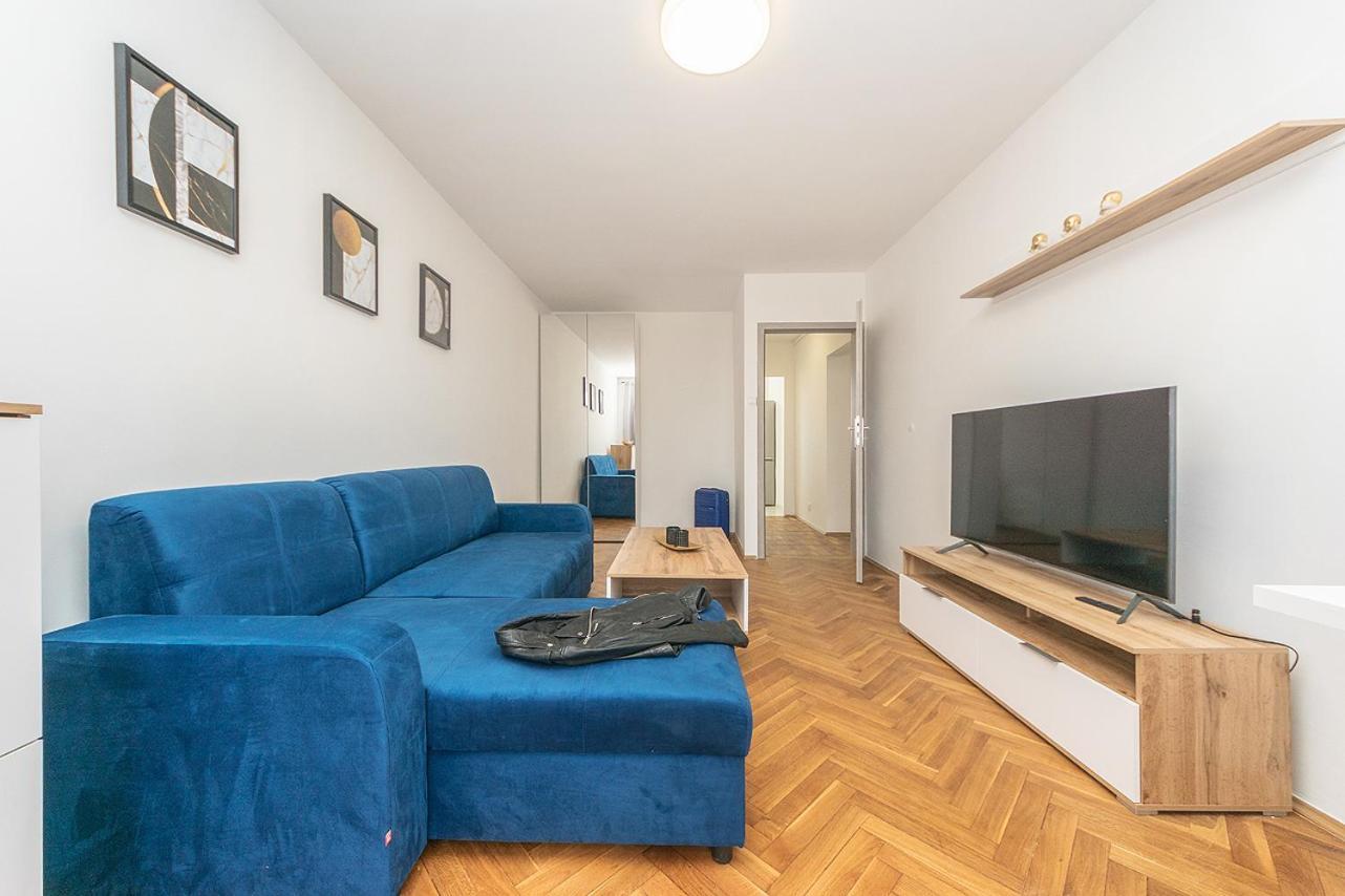 Glow Apartments, Apartament Kolobrzeska Gdansk Ngoại thất bức ảnh